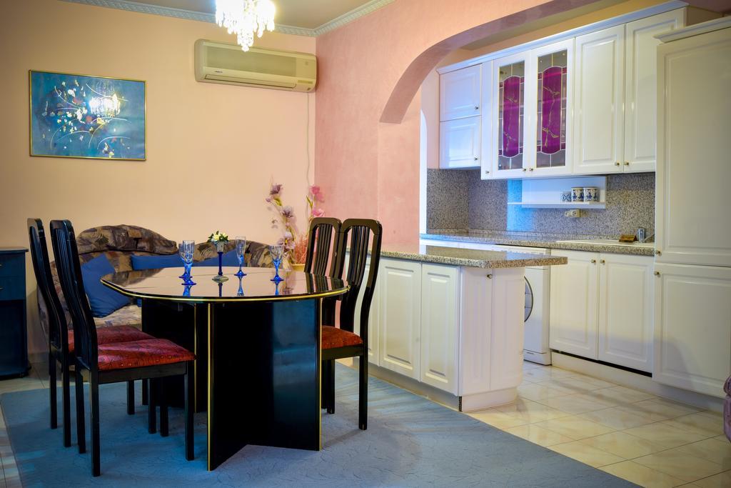 Apartment Elegance Stara Zagora Bagian luar foto